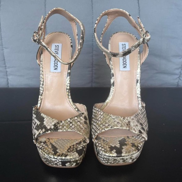Steve Madden Beige Snake Print Heels - Picture 4 of 6